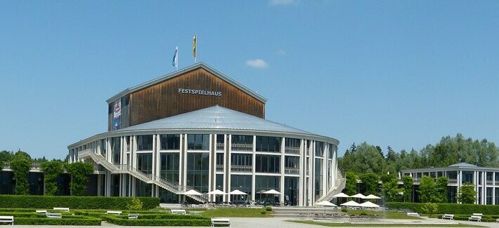 Festspielhaus Neuschwanstein