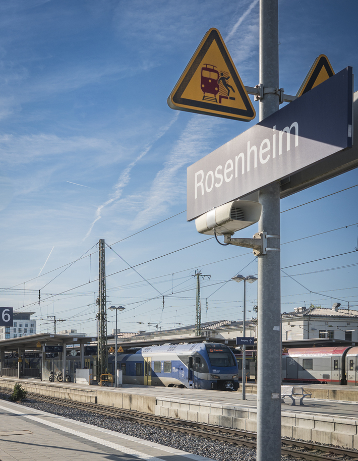 Das Netz Chiemgau-Inntal wird in den kommenden Jahren stark unter den Generalsanierungen der DB InfraGO leiden. „Bus statt Bahn“ wird es dann öfter heißen.