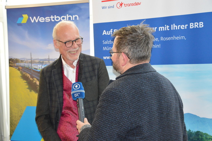 Arnulf Schuchmann war auf der Pressekonferenz ein gefragter Gesprächspartner der Journalisten.