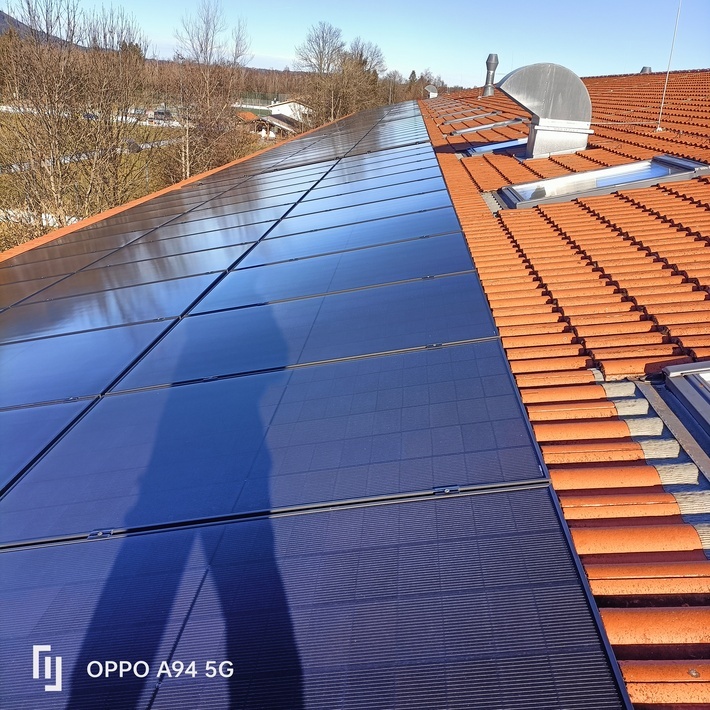 Das Betriebswerk in Lenggries hat eine PV-Anlage auf dem Dach.