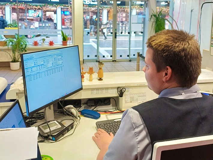 Auszubildender bei der MRB