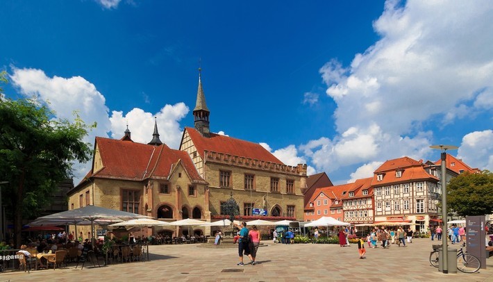 Marktplatz mit Altem Rathaus