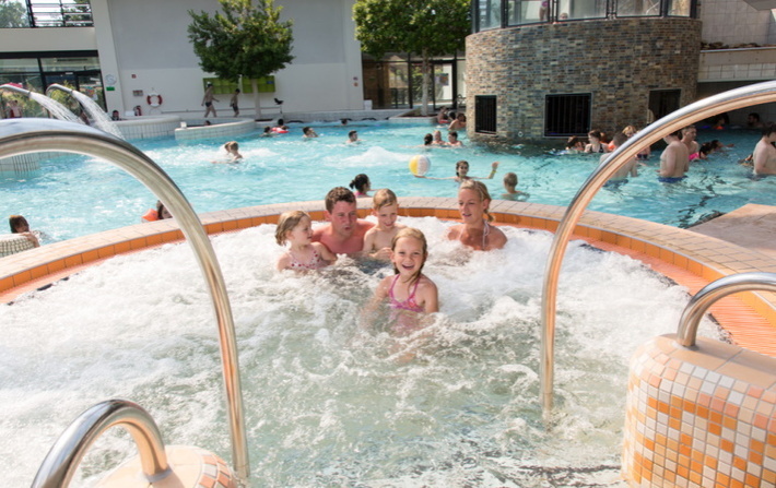 GraftTherme, Innenbecken