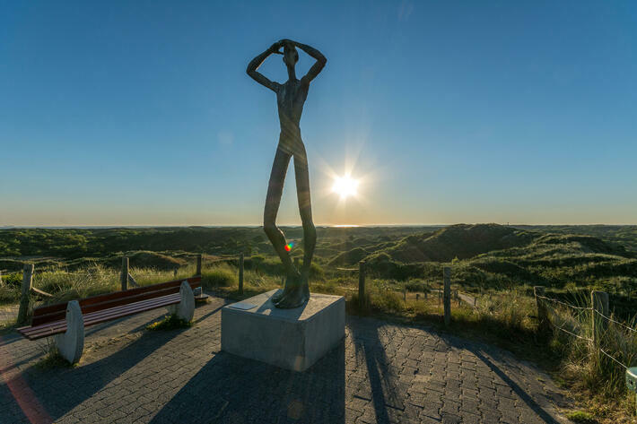 Bild der Nordseeinsel Spiekeroog an einem sonnigen Tag