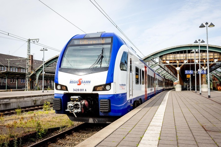 In Bremen und umzu fährt die Regio-S-Bahn Bremen/Niedersachsen. 