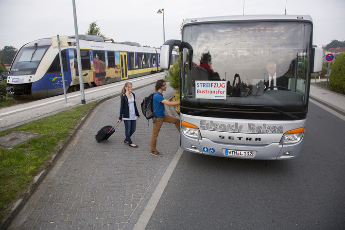 Zustieg zum Bus