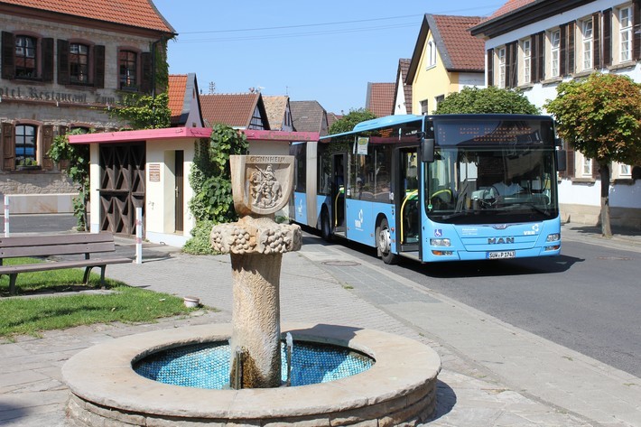 Gemeindebus Wachenheim
