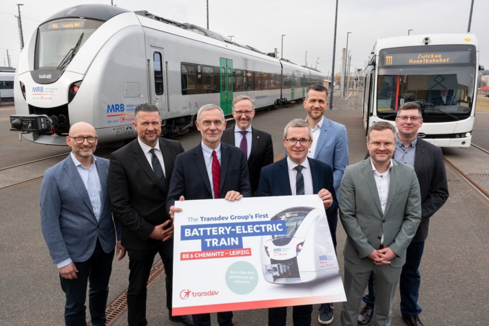 In Chemnitz standen die neuen Batteriezüge der MRB im Mittelpunkt.
